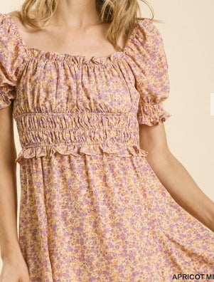 Apricot square-neck print short dress